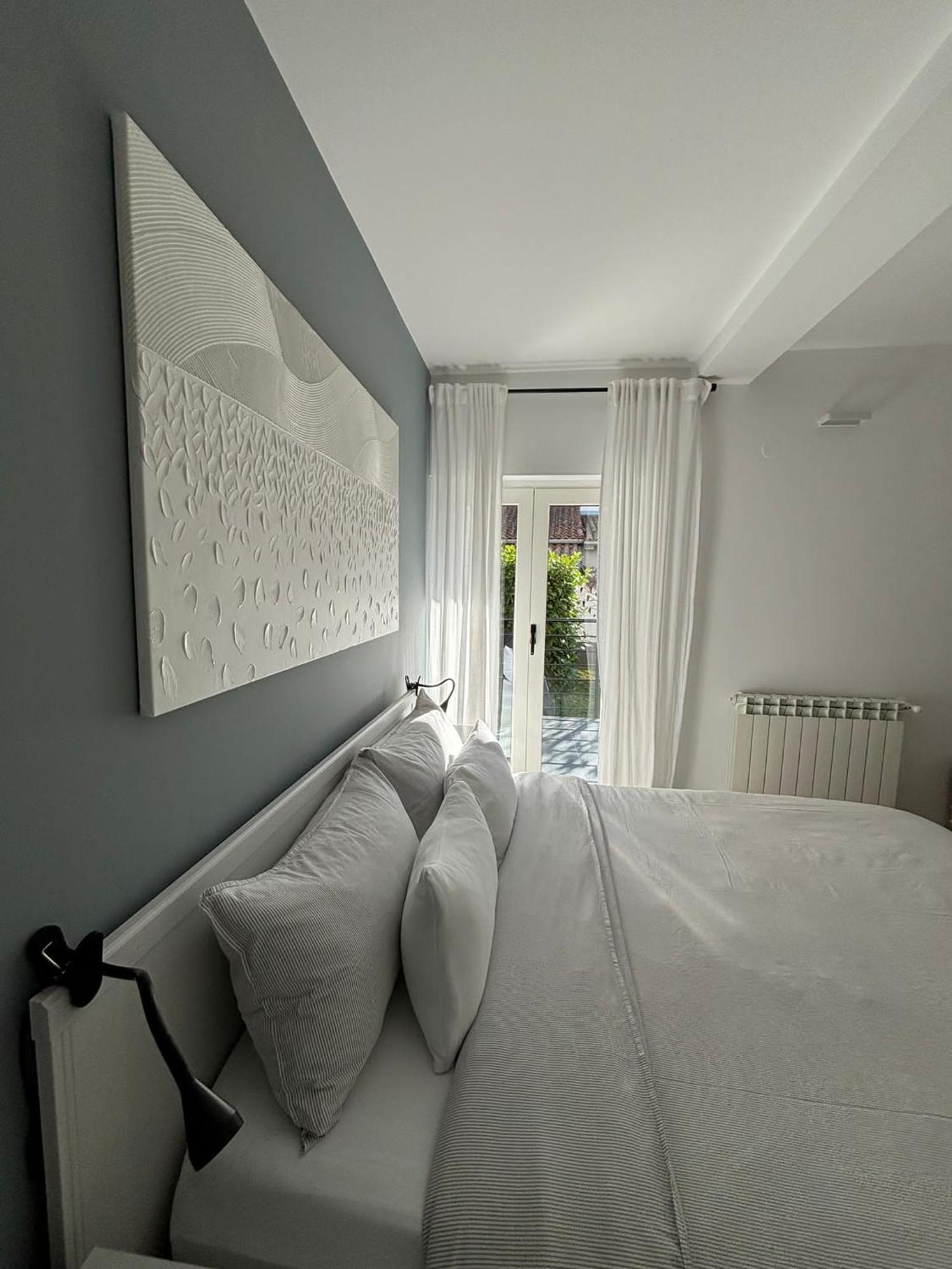Apartment Margita Ровин Екстериор снимка